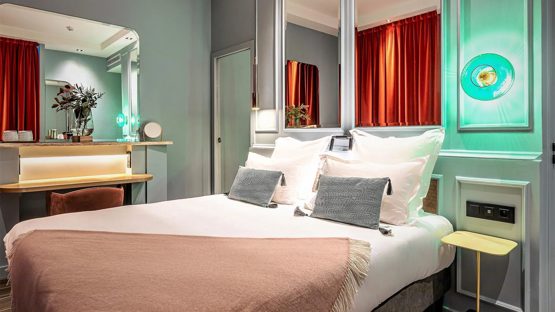 Veryste 4* Paris