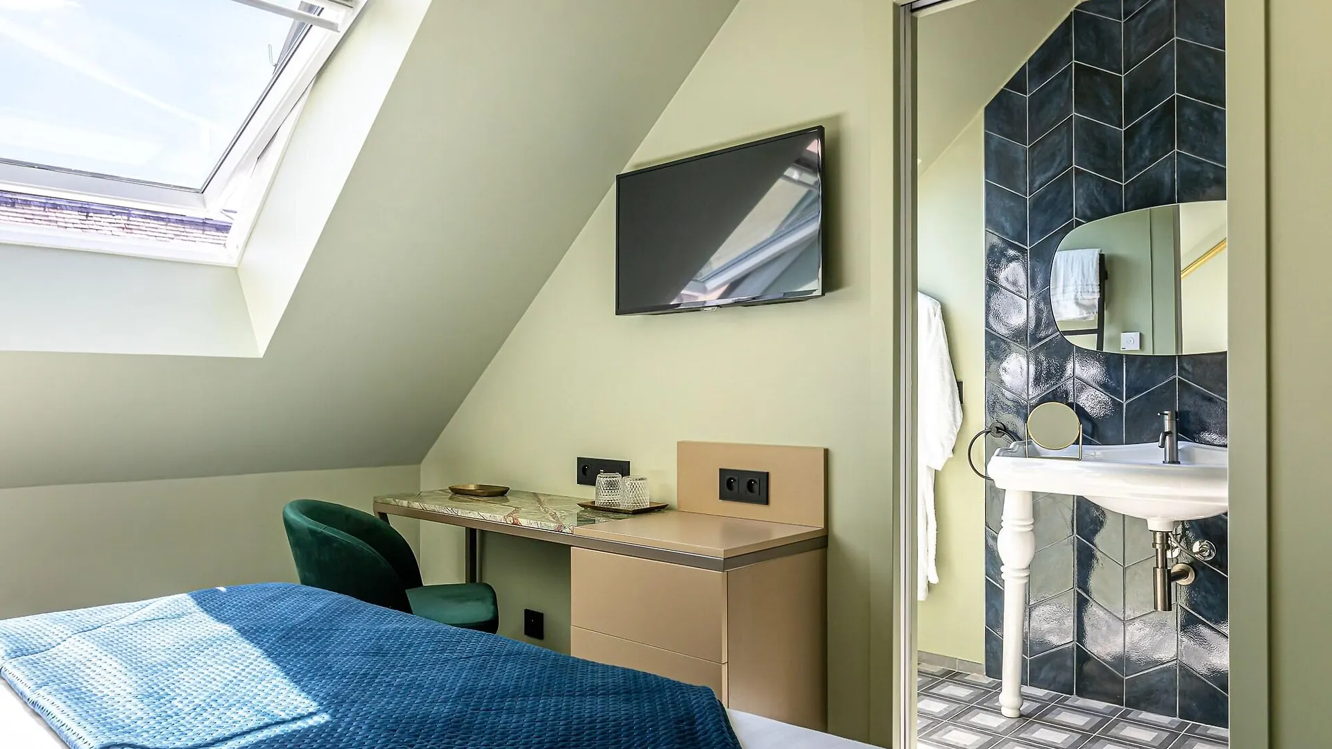 Veryste & Hotel Paris